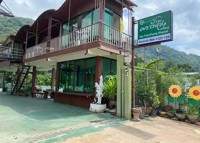 บ้านเพชรพวงเขาใหญ่
